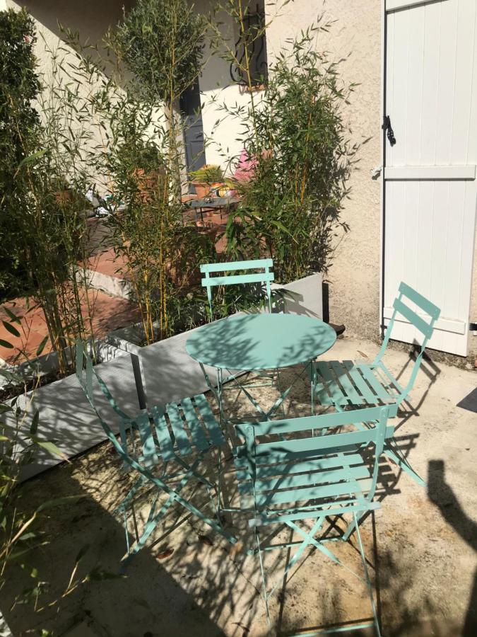 Plan De Cuques T2 Hotel Exterior photo